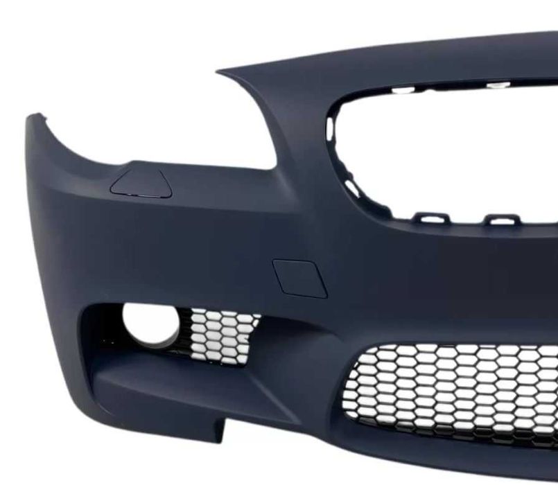 Body Kit за BMW F10 2010+ M5 Дизайн с отвори за халогени