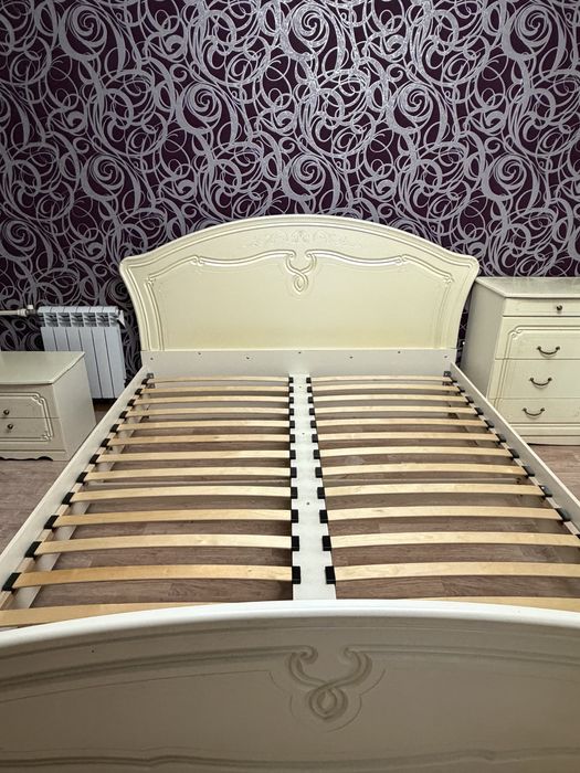 Двуспальный гарнитур