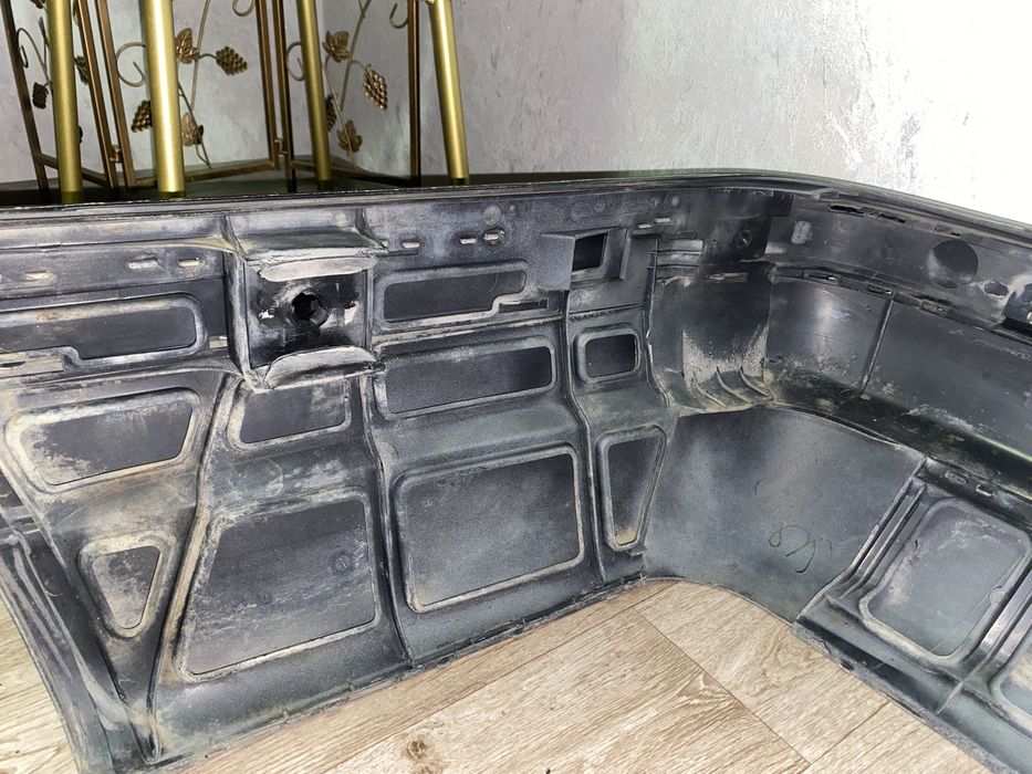 Задний бампер бмв е34