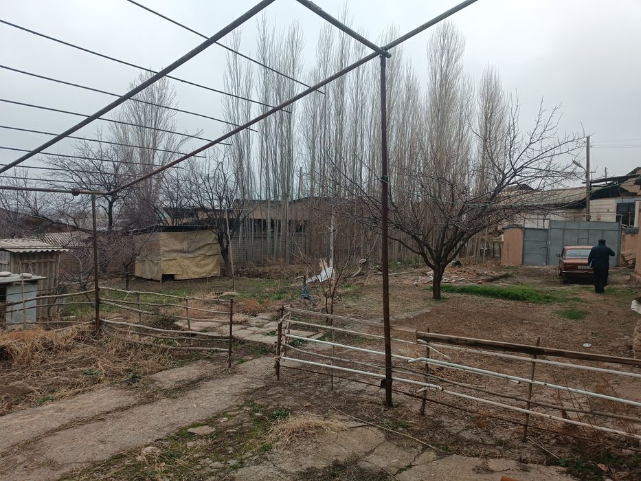 Qibrayda arzon hovli