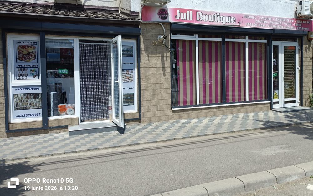De vanzare doua spatii comerciale in Ianca