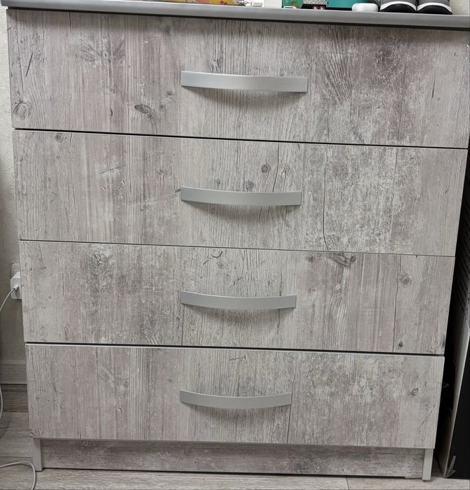 Продам шкаФ, комод