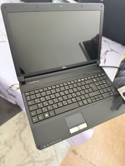 Продам Ноутбук рабочий