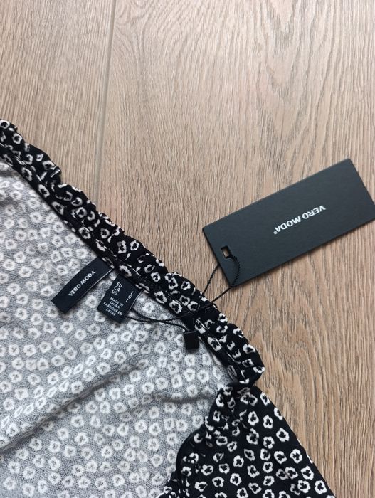 Нова! Vero moda рокля, L