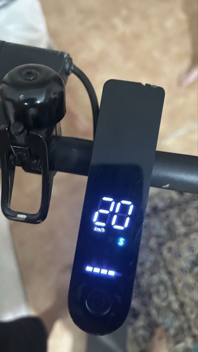 Продам электро самокат