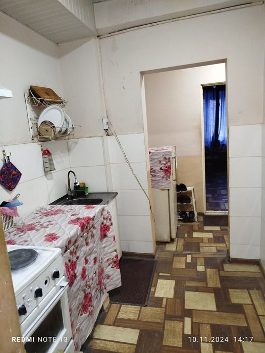 Продажа Чиланзар 20  2/8/9. Бывшее общежитие Срочно.