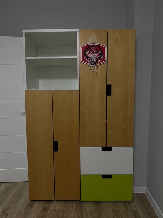 Кровать и шкаф Ikea