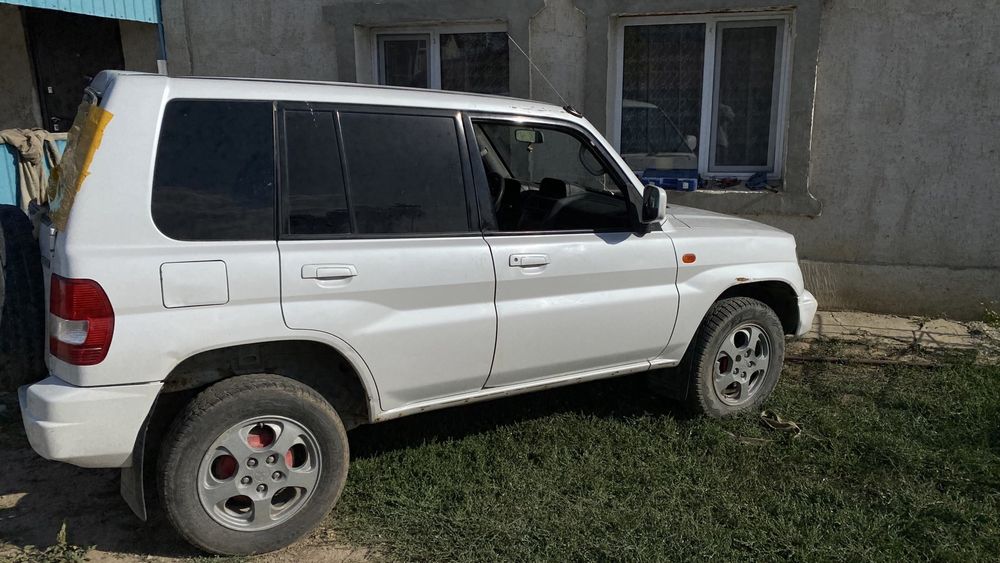Авторазбор Mitsubishi Pajero io