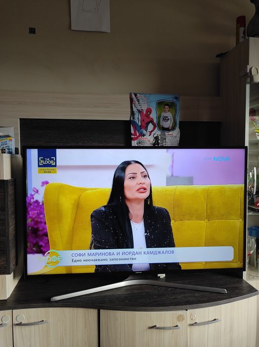 Смарт Телевизор Samsung 50 инча Ultra HD 4K