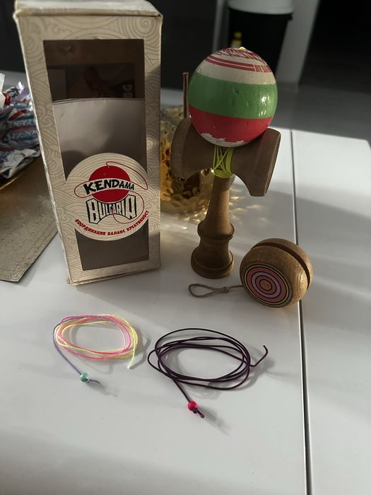 Кендама + 2 връвчици +йо -йо za 35лв