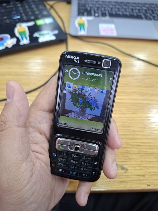 Nokia N73 ретро черного цвета