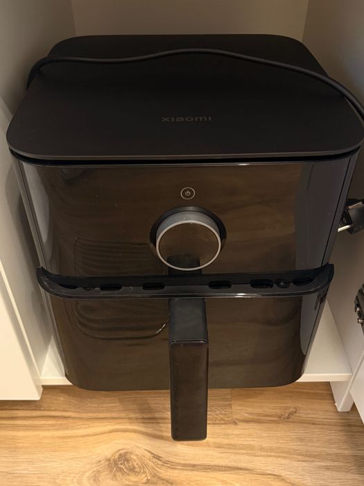 Airfryer Xiaomi in stare excelentă