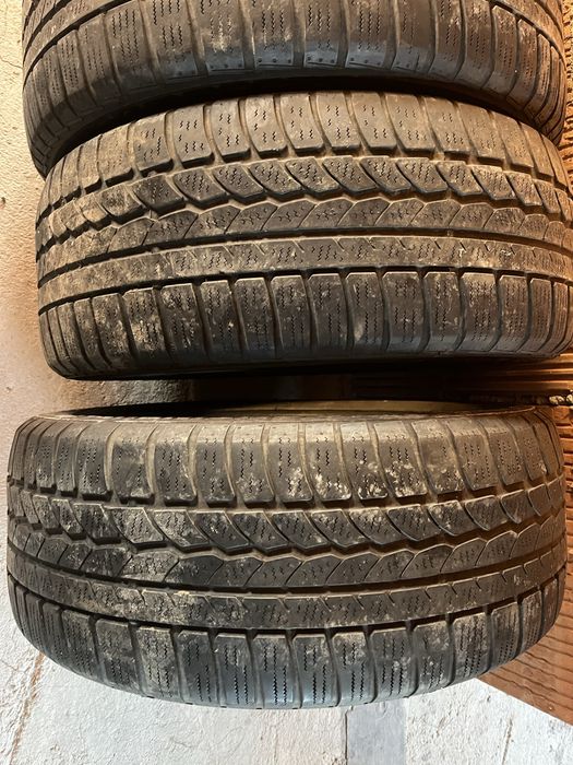 235/55 R17 de iarna M+S  Continental