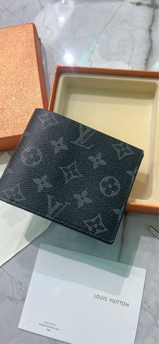 Set Curea si portofel LV