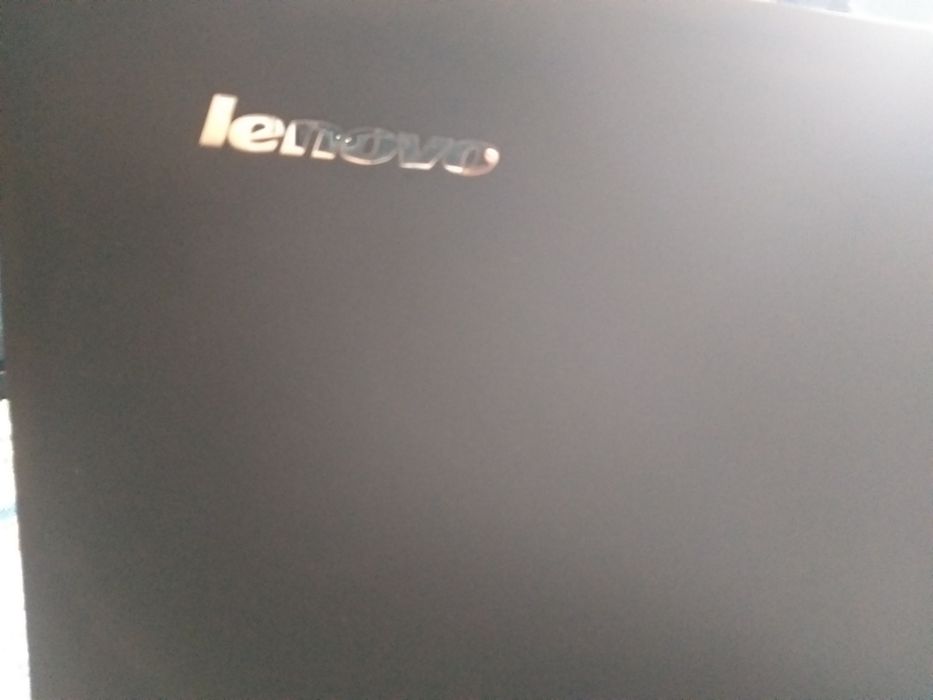 Продаётся ноутбук Lenovo