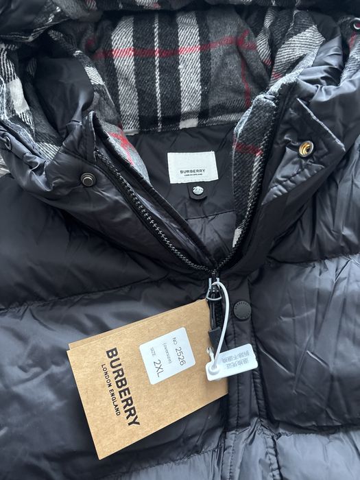 Geaca burberry S,M,L,XL