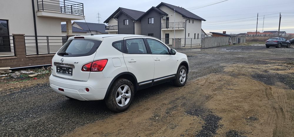 Nissan Qashai 2.0 DCI 150 CP 4x4 La Buton An Fab.2009