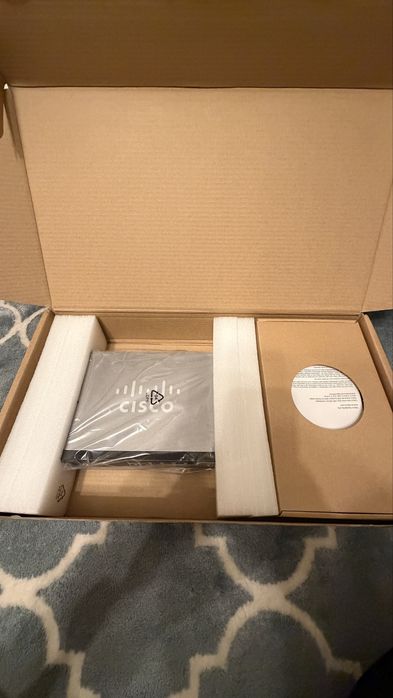 Router dual-WAN Cisco RV345P