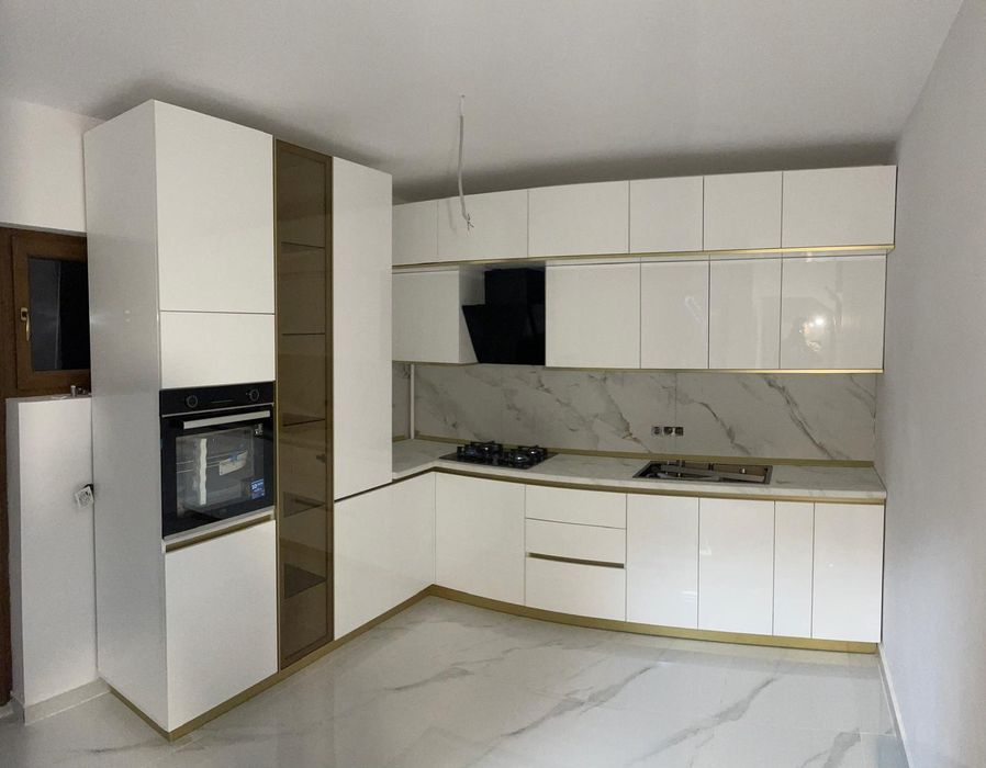 Mobilă pe comandă  *Estimare și Măsurători gratuite* Bucătărie, Dressi