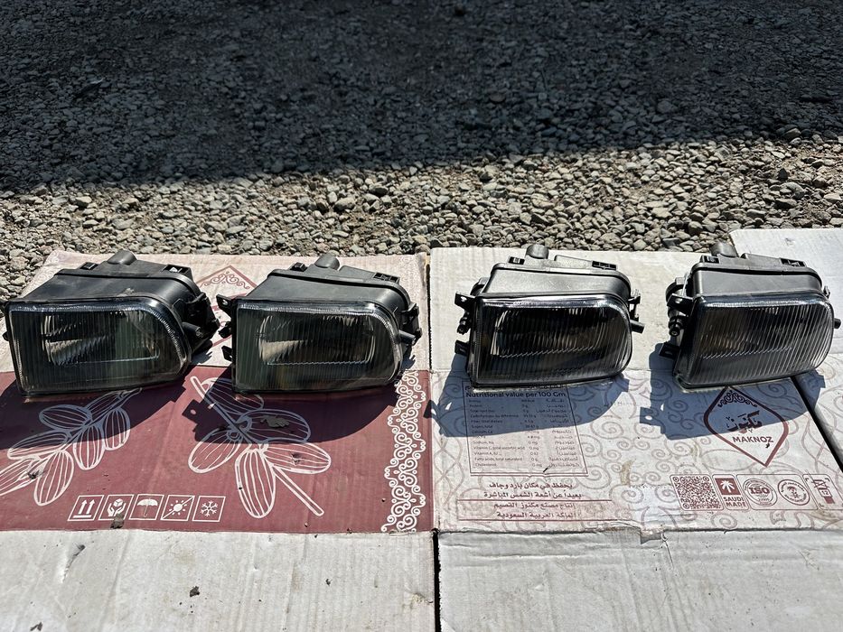 Продам фара мазда мпв