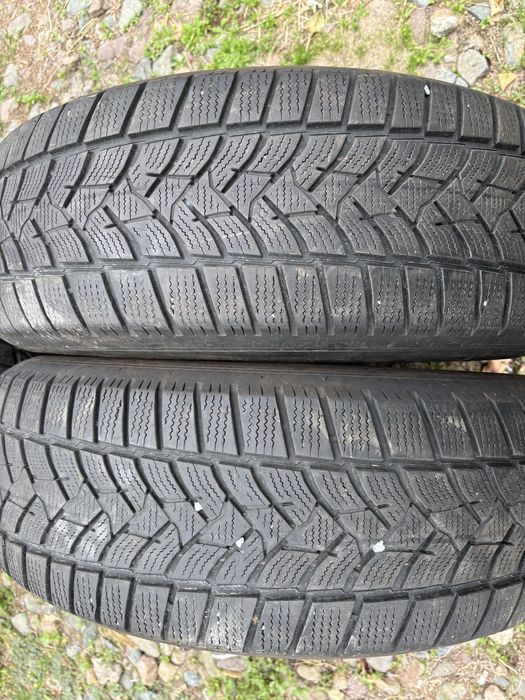 215/65 R17 2бр зимни гуми