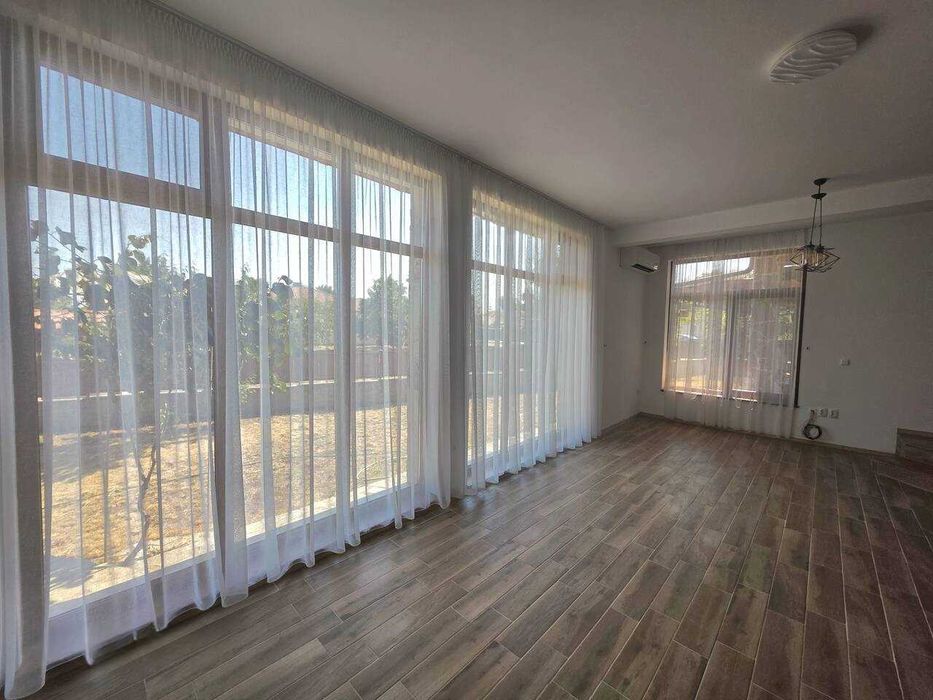 Продава се Къща в с. Каменар, Област Бургас - 165 кв.м за 2122 €/кв.м - Снимка #1