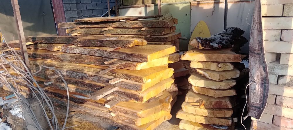 Продам доски ценных пород дерева.