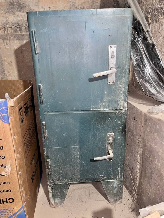 советский сейф 2х ярусный