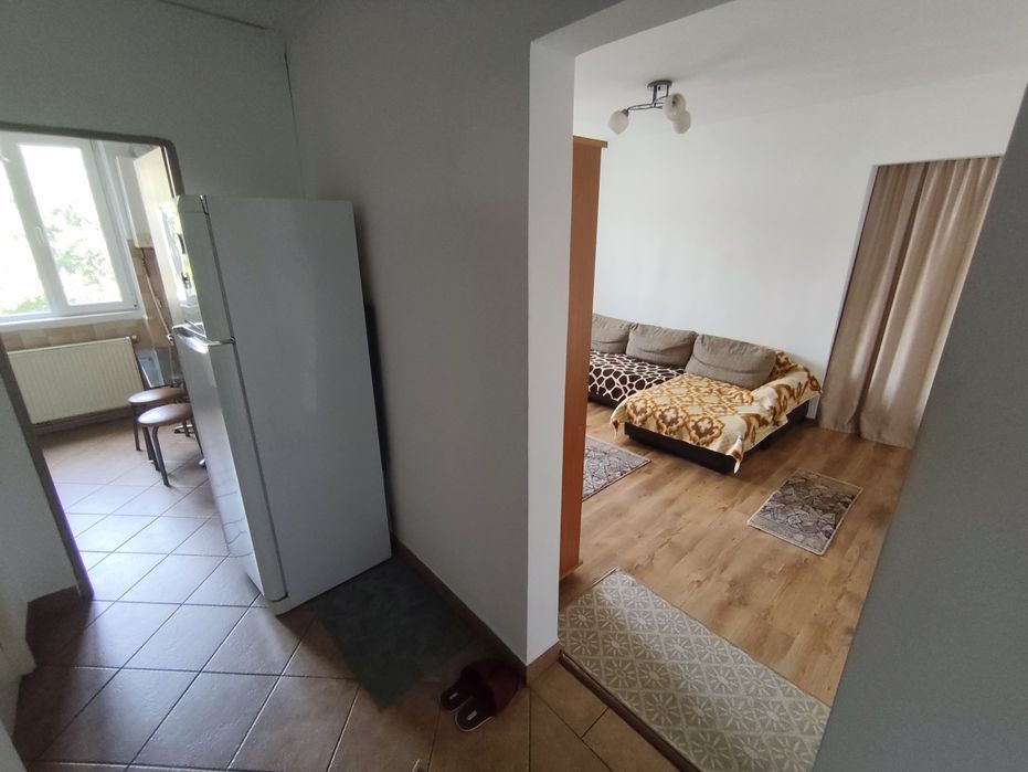 Închiriez apt. cu 3 camere în Baia Mare între RFN și Albina — fotografia 2