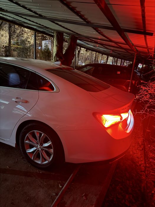 Продаю свою malibu 2