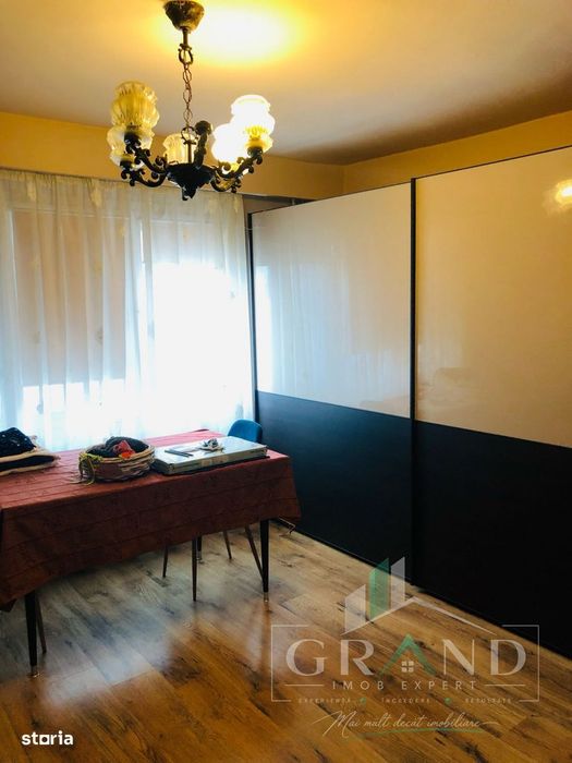 4 camere decomandate | Etaj intermediar | Investitie excelenta | Manas