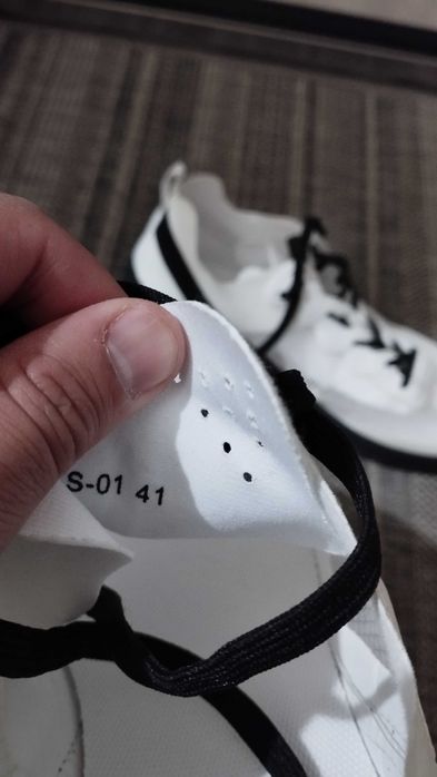 Кроссовки прозрачные бренд kazar studio