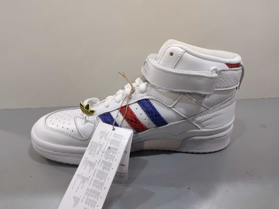 Adidas N39/24,5sm и N40.Кецове Ест.кожа.Нови.Оригинал.