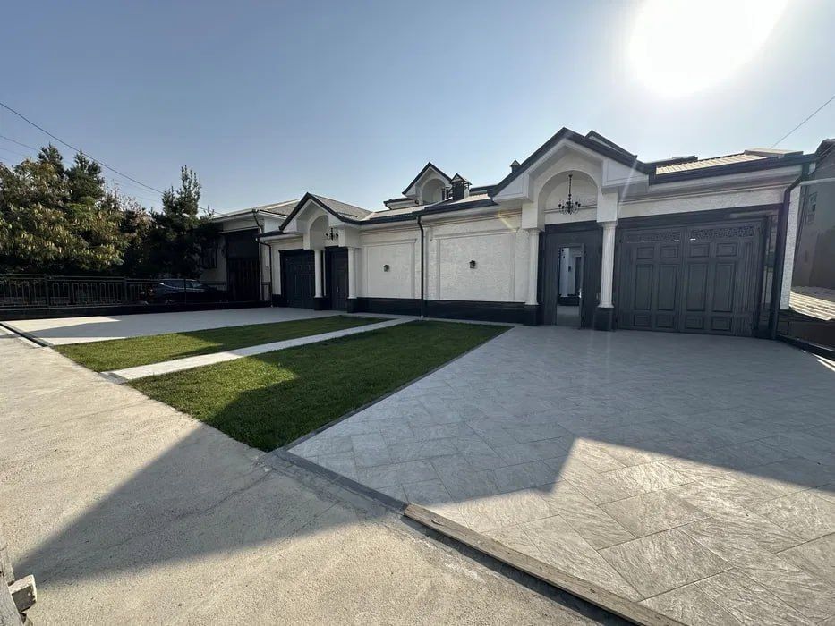 Срочно Срочно продаётся ЛЮКС Дом самом центре города