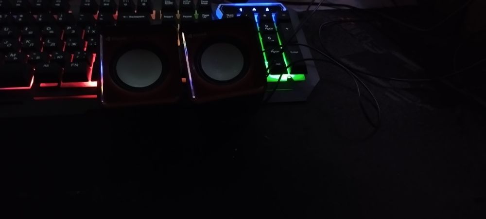 Aksiya Aksiya!!!  Kompyuter ZIFFLER kafolati blan