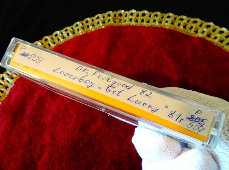 Аудио касета BASF с рок групите Loverboy и Dr. Feelgood