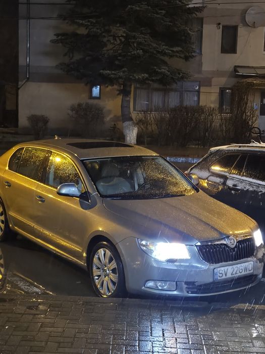 SKODA Superb 2011 — imagine 4