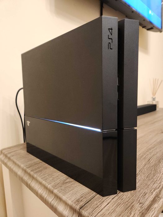 PlayStation 4 (PS4) 500GB - Modat, Complet functional