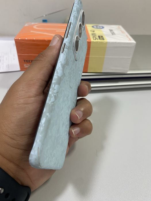 Tecno spark 40 pro +