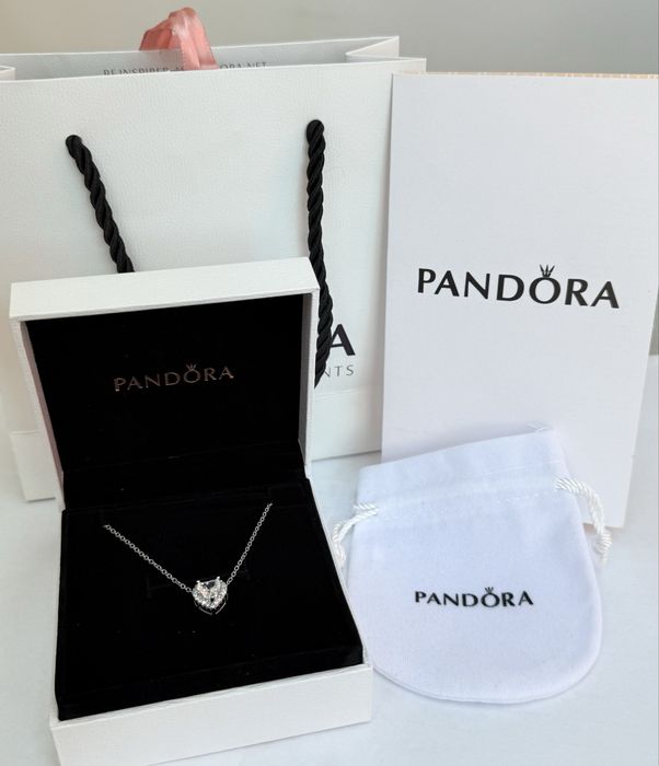 Pandora , Пандора, Цепочка