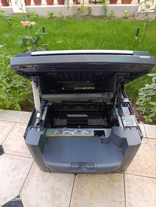 CANON MF 4018 sotiladi.