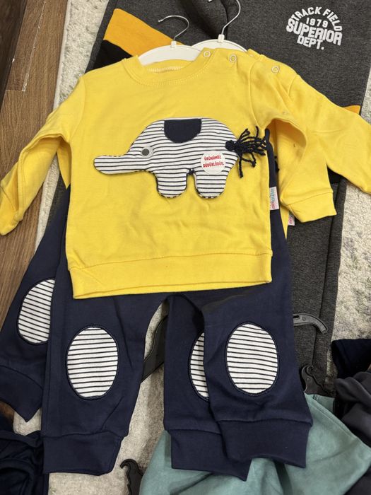 Продам детские вещи