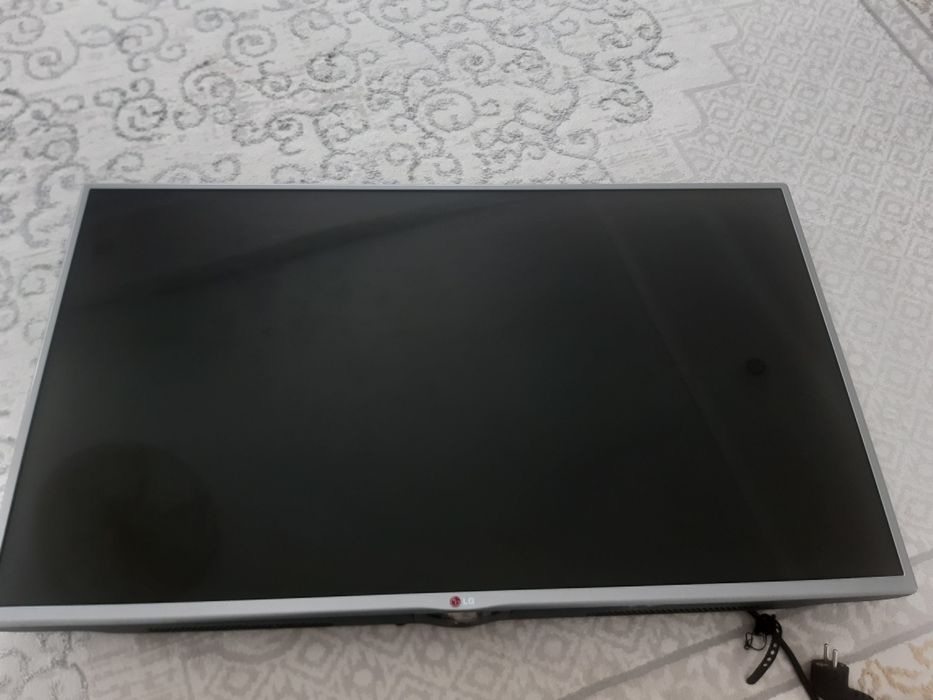 LG Smart TV телевизорь