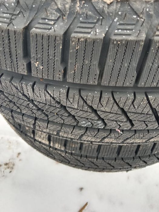 Продам зимние шины