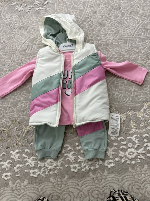 Продам детские вещи