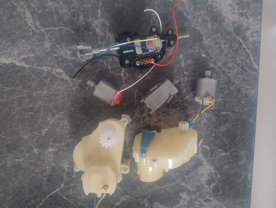 Motoraș, am 6 bucăți