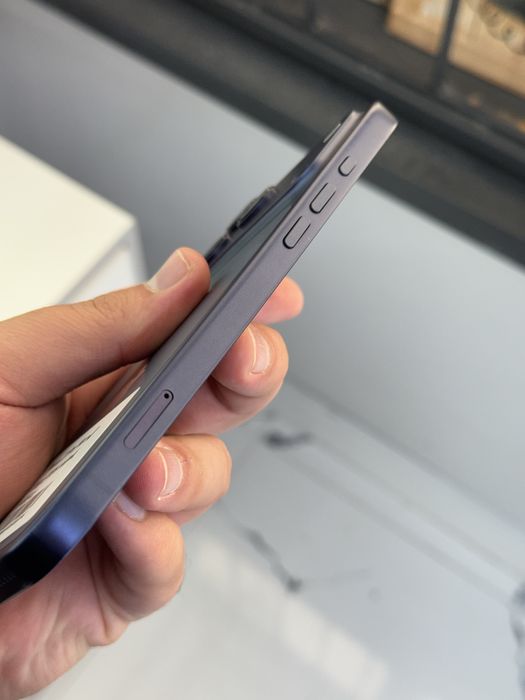 Iphone 17pro max 1024gb 100% android