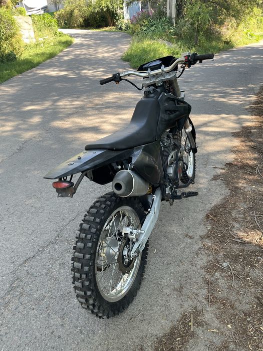 Продам мотоцикл 250сс