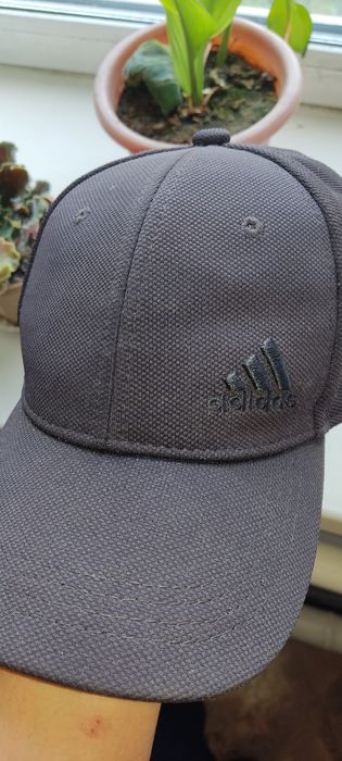 Кепка новая бейсболка