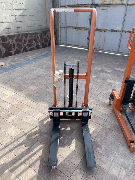 продается штаблер в новом состояний